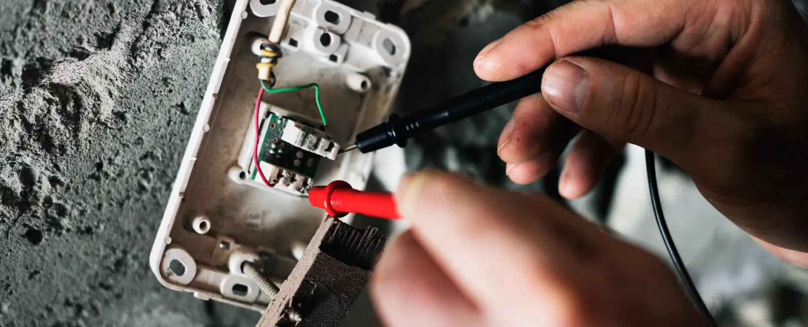 ¿Qué Potencia Eléctrica (Amperaje) Necesito Realmente para mi Casa?